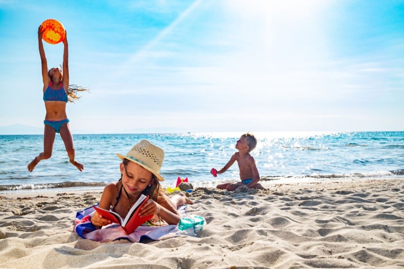 Exciting Beach Reads for Kids in Every Age Group | Sunset Vacations