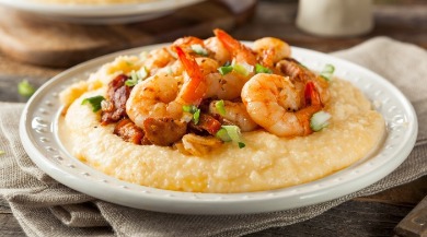 bowl of shrimp and grits | Sunset Vacations