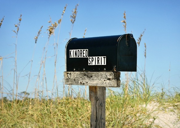 Kindred Spirit Mailbox | Sunset Vacations